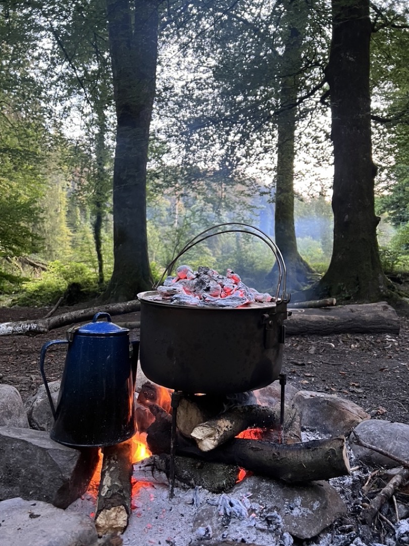 Kochen über dem Feuer: auf dem Albis